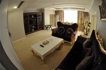 Chongqing Alexander Hotel Bagian luar foto